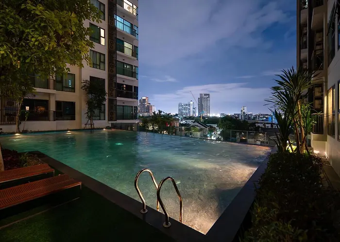公寓 Luxury Art Downtown Metro Bangkok-kitchen-living