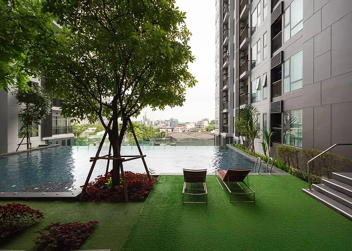 公寓 Luxury Art Downtown Metro Bangkok-kitchen-living
