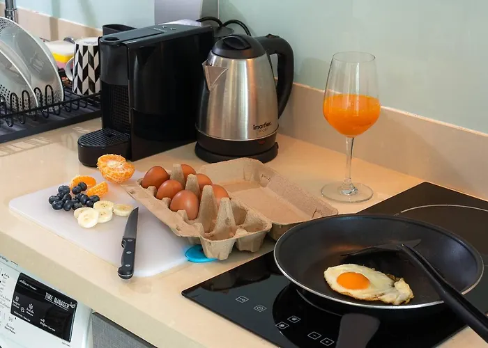 Luxury Art Downtown Metro Bangkok-kitchen-living * 曼谷