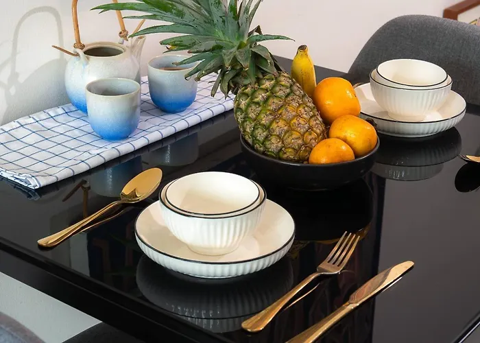 公寓 Luxury Art Downtown Metro Bangkok-kitchen-living *